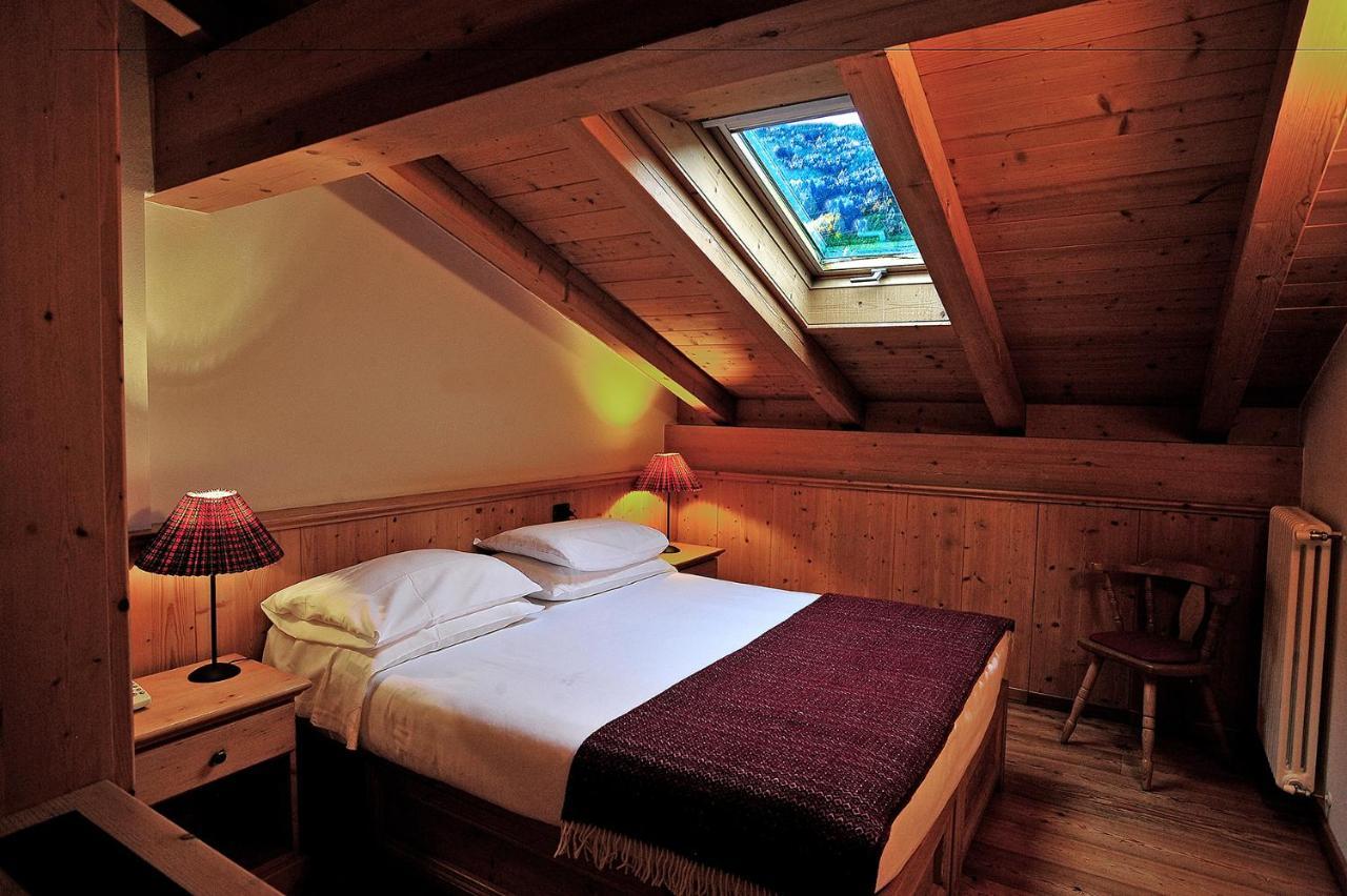 Alpi & Golf Hotel Bormio Kültér fotó