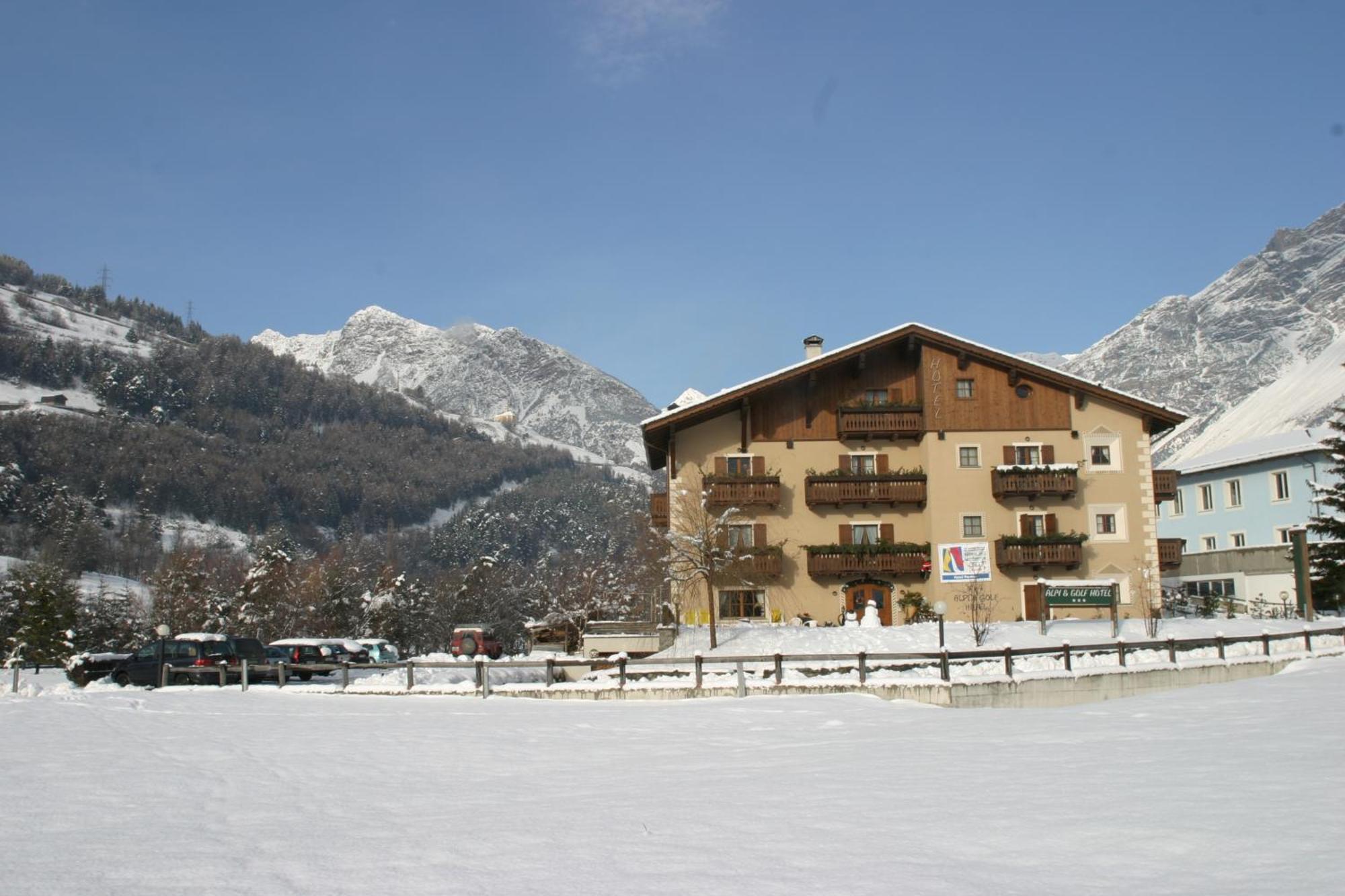 Alpi & Golf Hotel Bormio Kültér fotó