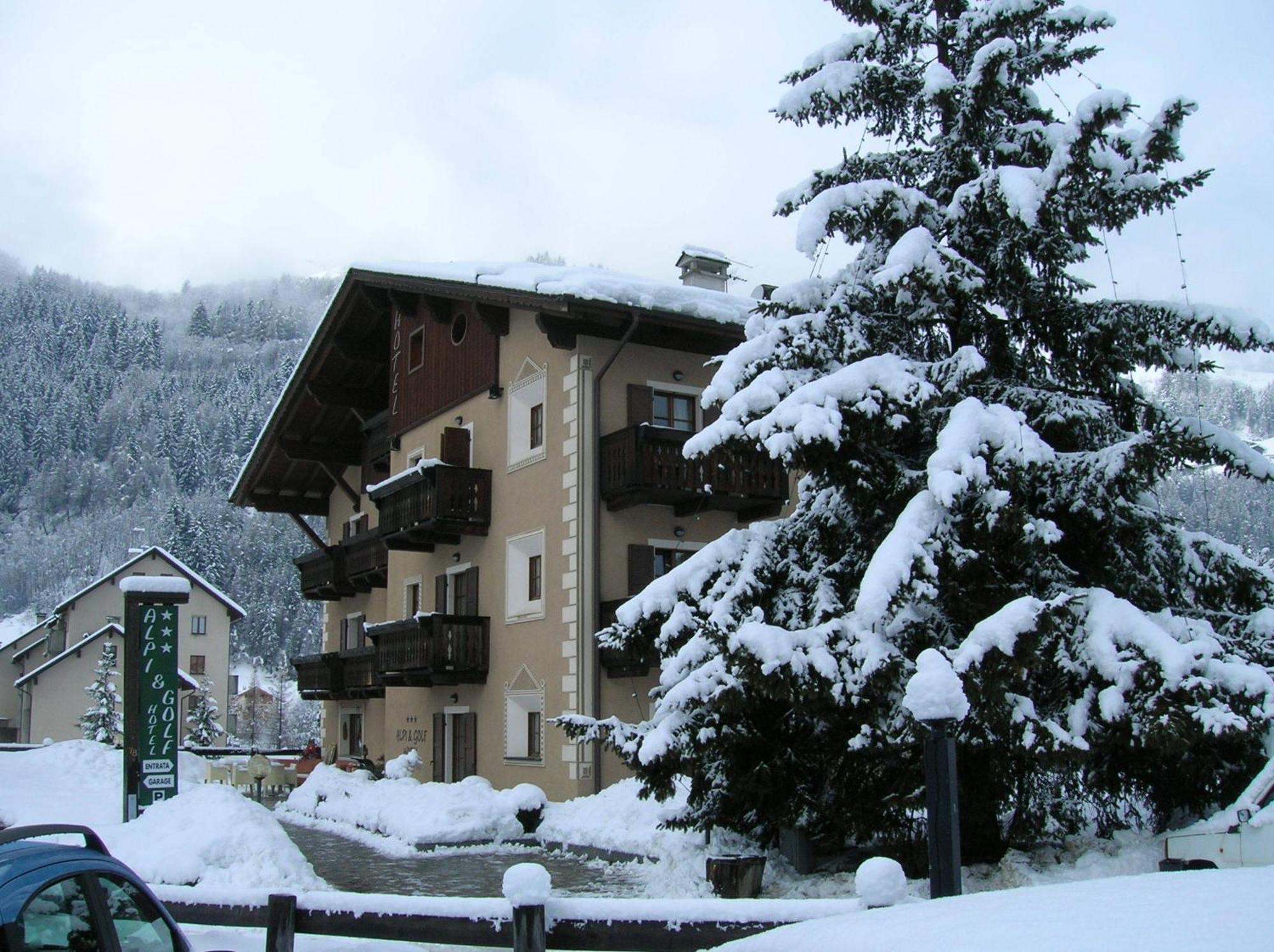 Alpi & Golf Hotel Bormio Kültér fotó