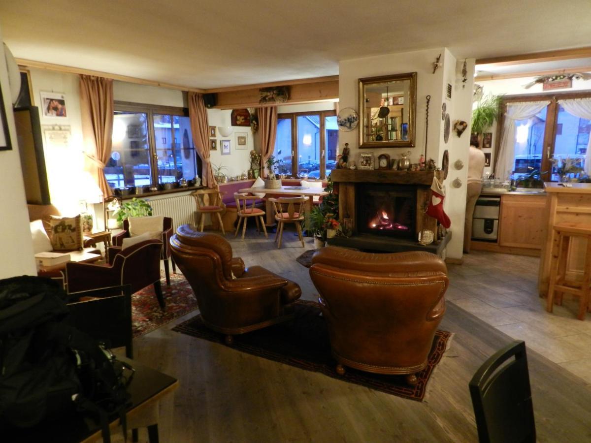 Alpi & Golf Hotel Bormio Kültér fotó
